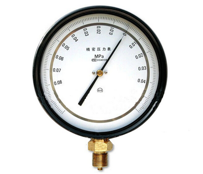 Precision pressure gauge