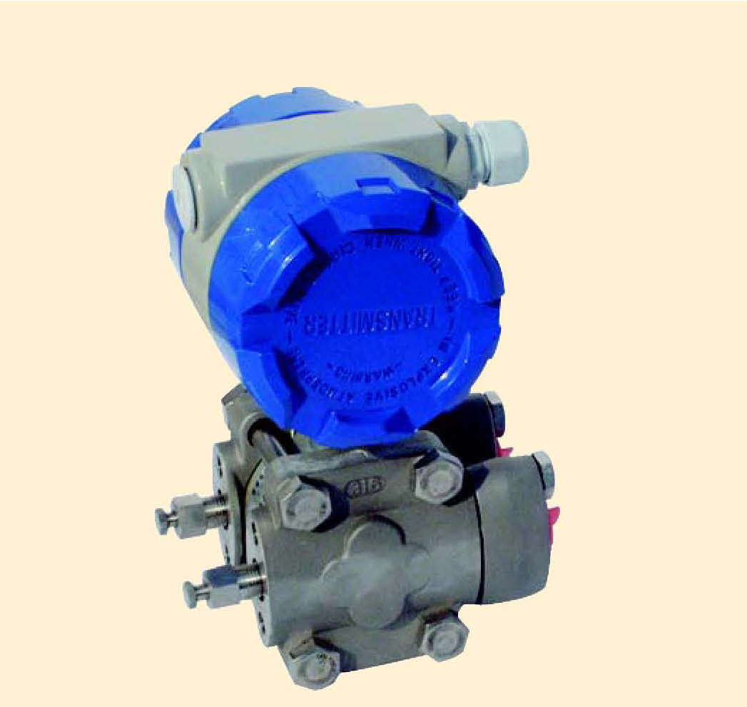 Differential pressure transmitter